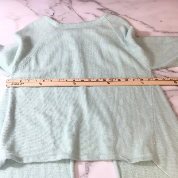 Go Along With ALU Green Knit Crewneck Sweater Womens Medium Split Open Back Soft - Picture 6 of 8